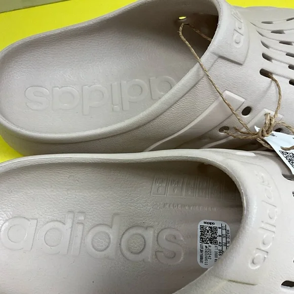 Adidas Kids Light Tan Water Shoes - Picture 6 of 9
